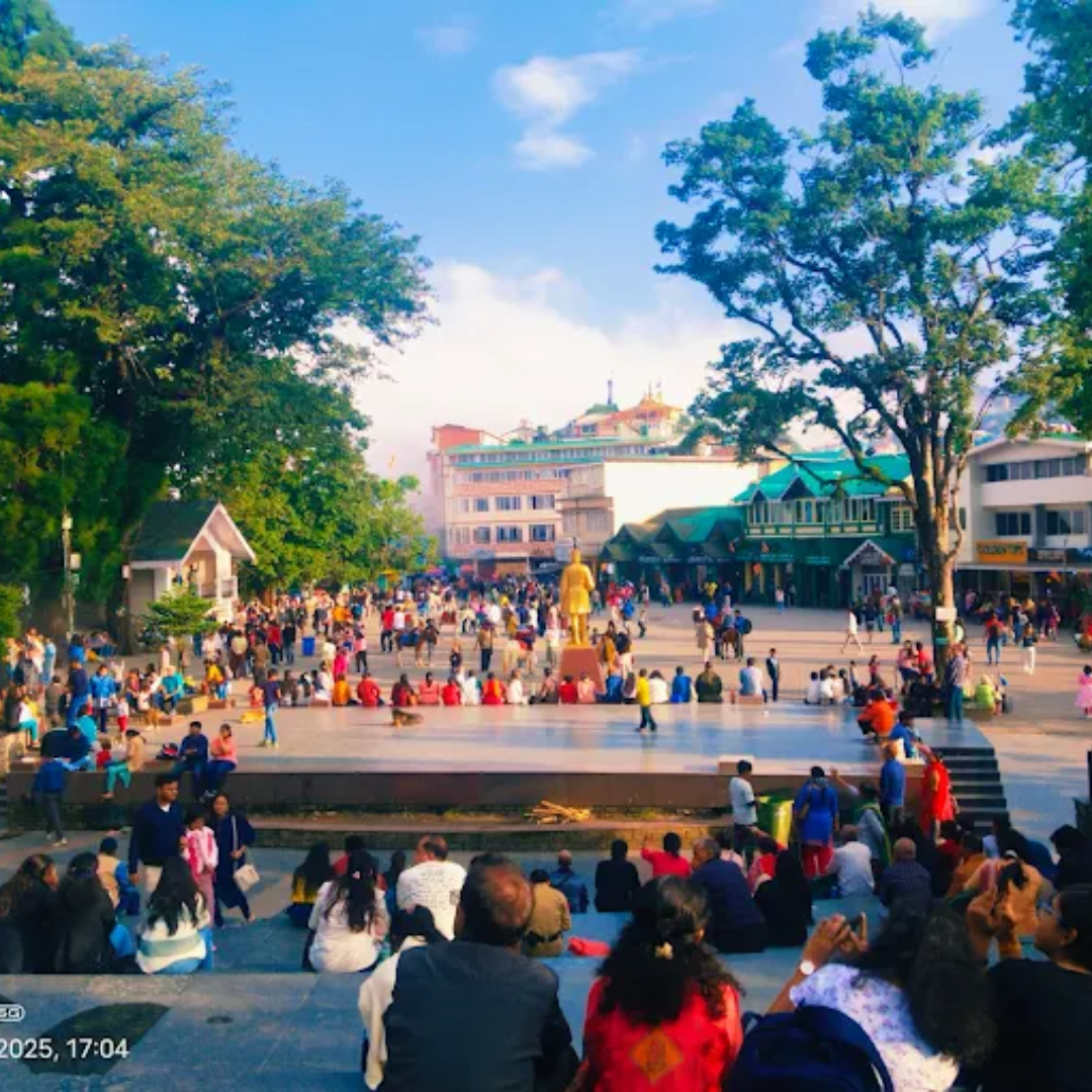 Mall Road / Chowrasta